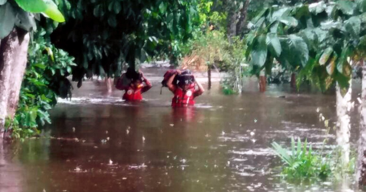 Heavy Rains Wallop Western Sabah, Triggering Floods | New Straits Times