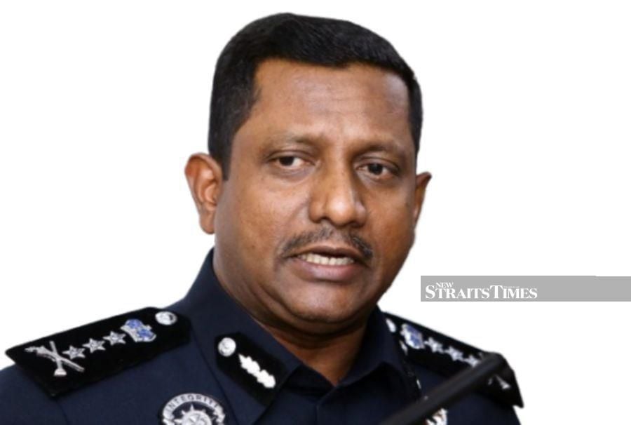 Selangor police chief Datuk Hussein Omar Khan