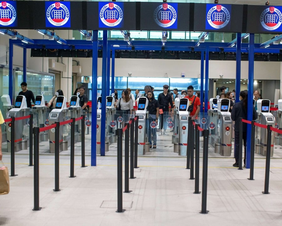 A total of 192.8 million travellers cleared Singapore’s checkpoints in 2023, an increase of more than 80 per cent compared to 2022, according to a report issued by the Immigration and Checkpoints Authority (ICA) Tuesday, reported Xinhua. - Pic courtesy from Immigration and Checkpoints Authority Facebook