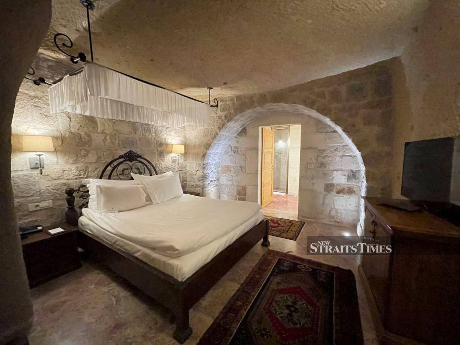 Experience living in cave lodging.