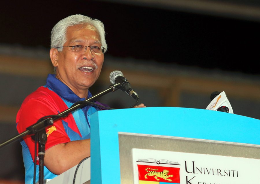 Higher Education Minister Datuk Seri Idris Jusoh said that SUKIPT will be seen as a success if new faces emerge to represent the country at more prestigious sporting events such as the Sea Games, Asia Games, Commonwealth Games and Olympic Games. Pic by NSTP/ZUNNUR AL SHAFIQ