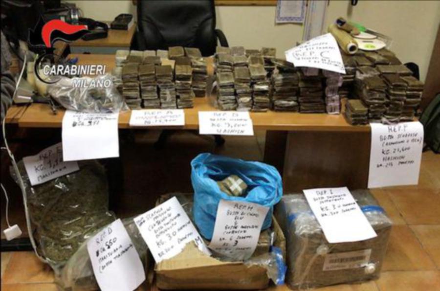 Seized drugs are seen following an investigation on drugs cartels operating in Italy increasingly using shadow networks of unlicensed Chinese money brokers to launder their proceeds in this handout photo obtained by Reuters on April 4, 2023. - Carabinieri/Handout via REUTERS