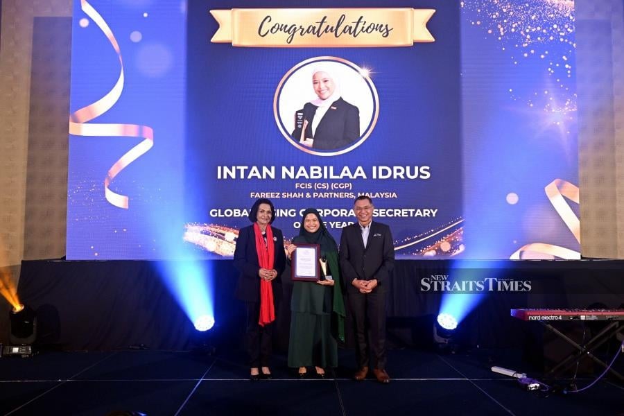 Intan Nabila Idrus is CSIA's global rising corporate secretary of the year