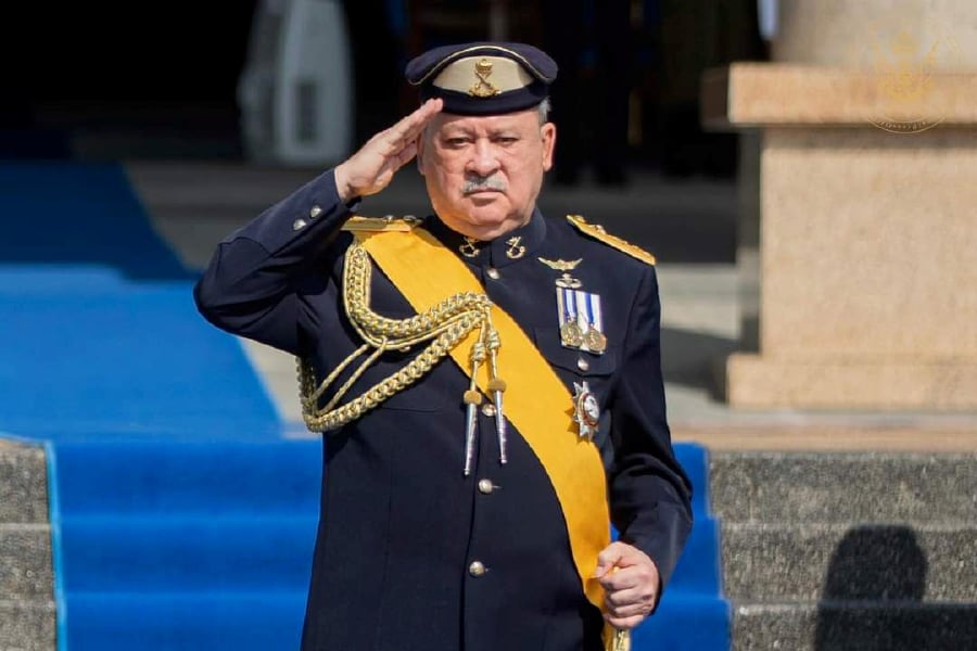 Sultan Ibrahim: Muslims in Johor allowed to visit houses of worship of  other faiths [NSTTV]