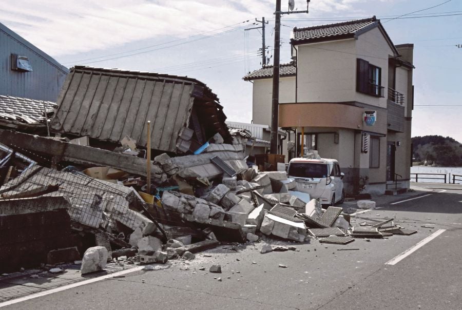 Japan Issues Tsunami Advisory For Coastal Areas | New Straits Times ...