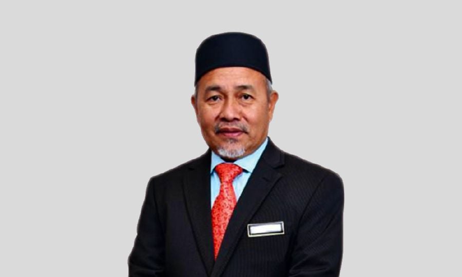Datuk Seri Tuan Ibrahim Tuan Man.