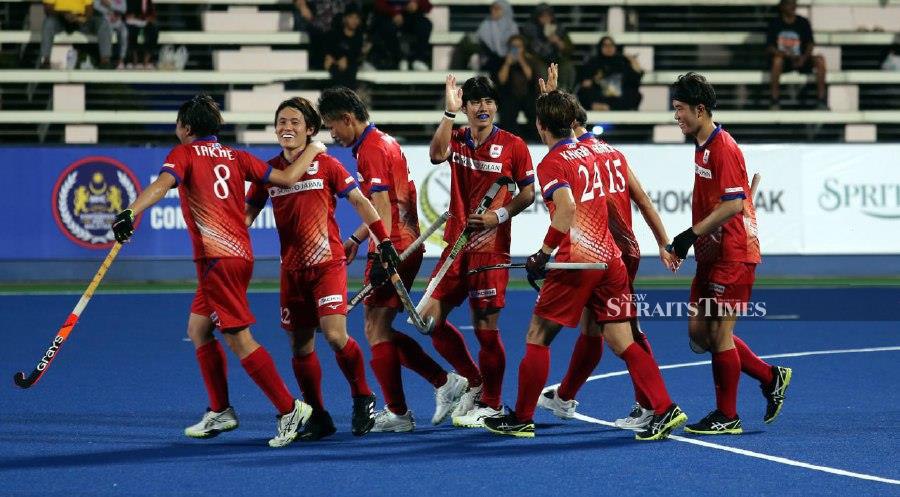 The world No.16 remain unbeaten in the SAS Cup after holding No.15 Pakistan to a 1-1 draw in Tuesday’s top-of-the-table clash at the Azlan Shah Hockey Stadium, Ipoh. - NSTP/L.MANIMARAN