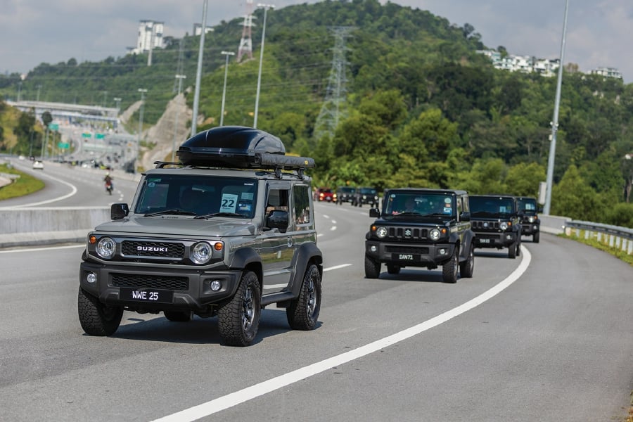 If looks are your only concern then the Jimny’s design sells itself.