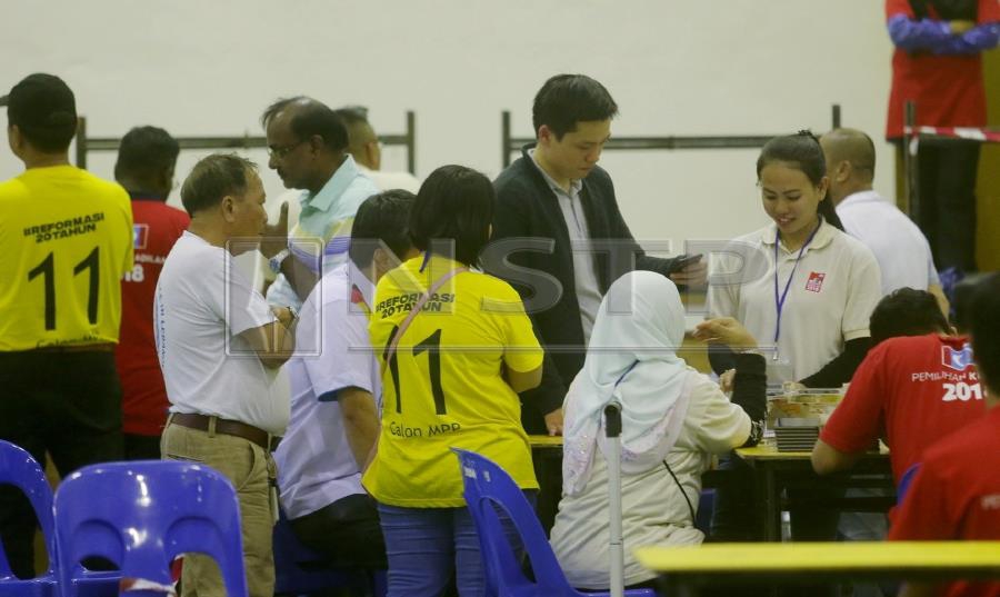 Pkr Elections Infected E Voting Tablets Bring Halt To Julau Polling Results