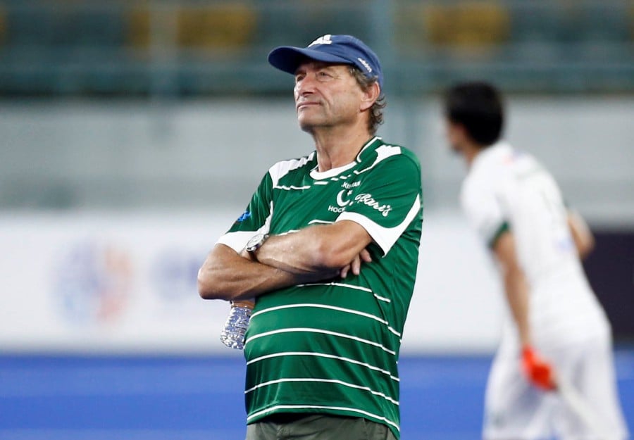Pakistan coach Roelant Oltmans has warned their rivals as they seek to qualify for the Olympics after missing the last two editions via the qualifiers in Oman next year. NSTP/AIZUDDIN SAAD