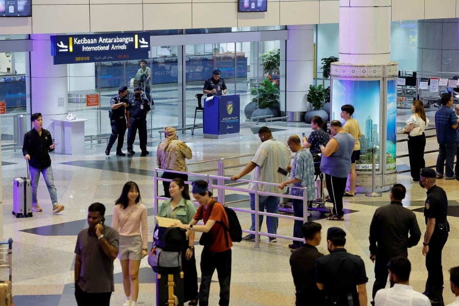 Security measures at Kuala Lumpur International Airport (KLIA) Terminal 1 will be reviewed following a shooting incident at the airport early this morning. BERNAMA PIC