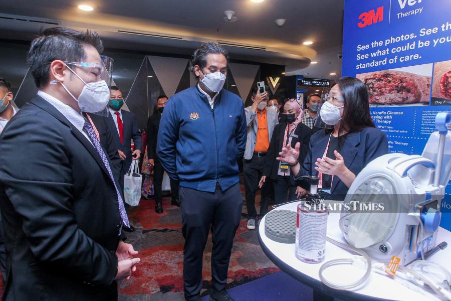 Health Minister , Khairy Jamaluddin visiting booth during the opening of Asian and 3rd Global Wound Conference 2021 at Sunway Pyramid Convention Centre. - NSTP/ AZIAH AZMEE