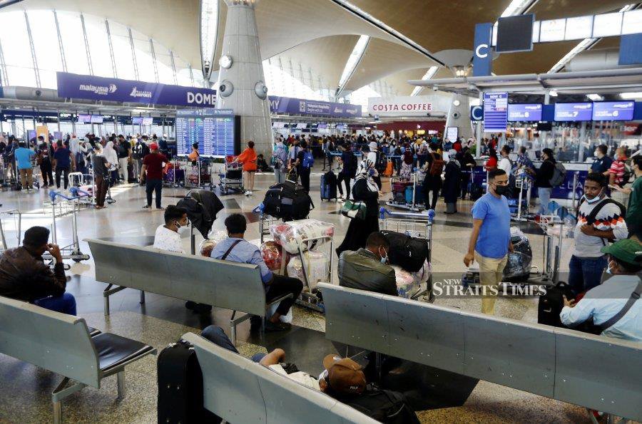 Research firms anticipate that a continued resurgence in both domestic and international tourism numbers will benefit Malaysia Airports Holdings Bhd (MAHB) towards year-end despite recent turbulence in the aviation industry. - NSTP file pic