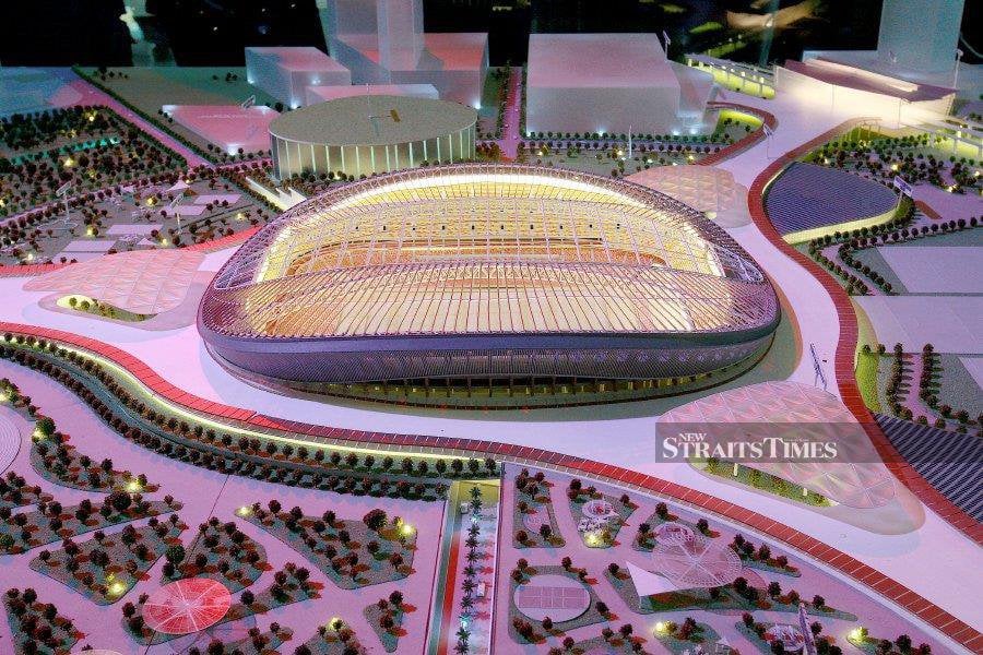 The development of the Shah Alam Sports Complex (KSSA) project in Section 13 here will not involve the exchange of 1,227ha land owned by Yayasan Selangor in Pulau Carey, Menteri Besar Datuk Seri Amirudin Shari said. - NSTP / FAIZ ANUAR 