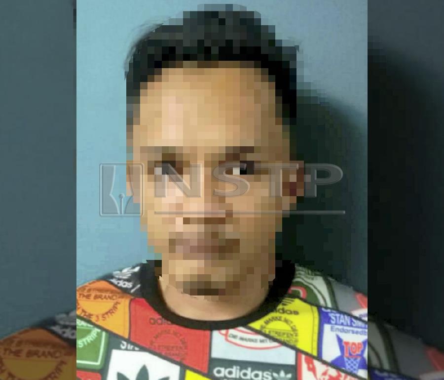A son allegedly pointed a meat cleaver at his parents after his mother asked him for some money. Pic by NSTP/Courtesy of PDRM