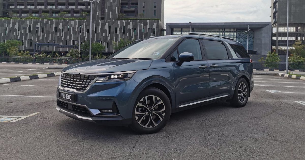 2022 Kia Carnival CKD arrives in 7, 8-seater variant | New Straits Times