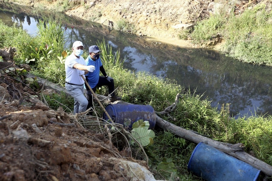 Dump Site No More Sungai Kim Kim To Be Transformed Into River Reserve