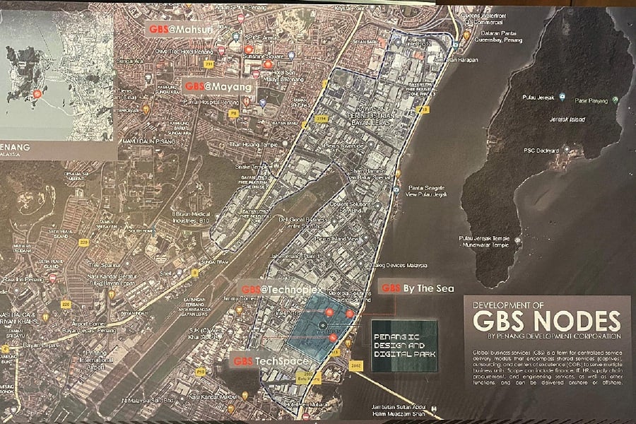 Penang today unveiled plans to establish its own one million sq ft integrated circuit (IC) design and digital park at the Bayan Lepas Industrial Park. - Pi courtesy from Chow Kon Yeow Facebook page