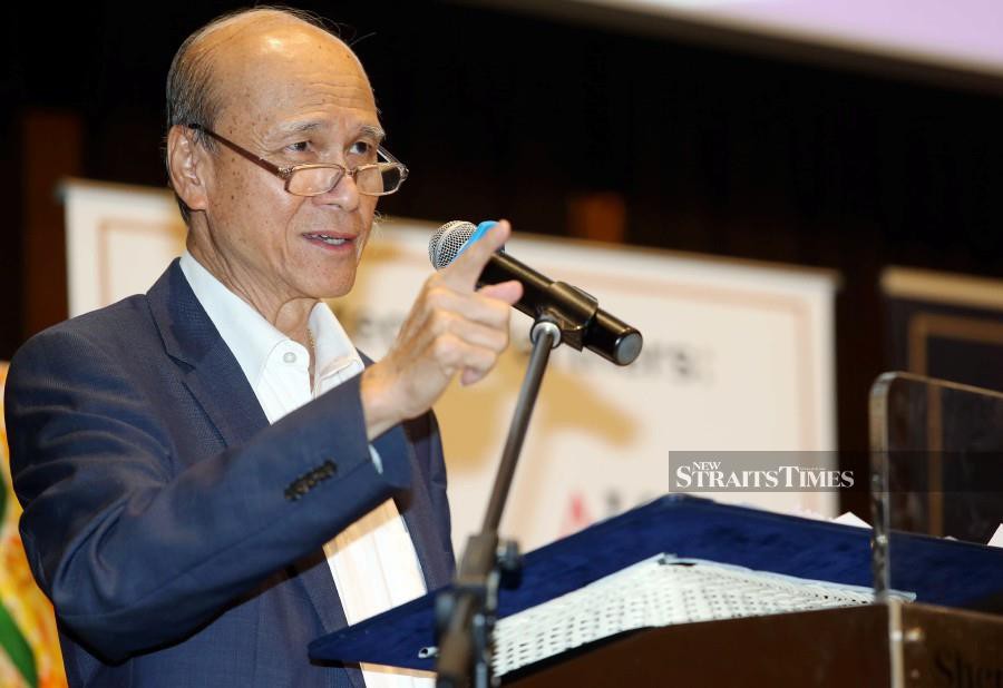 National Institute of Occupational Safety and Health (NIOSH) chairman Tan Sri Lee Lam Thye says with the EAP, employees suffering from mental illnesses could be identified and assisted. - NSTP/File pic