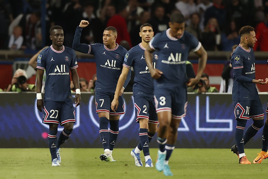 PSG on brink of French title after beating Marseille | New Straits ...
