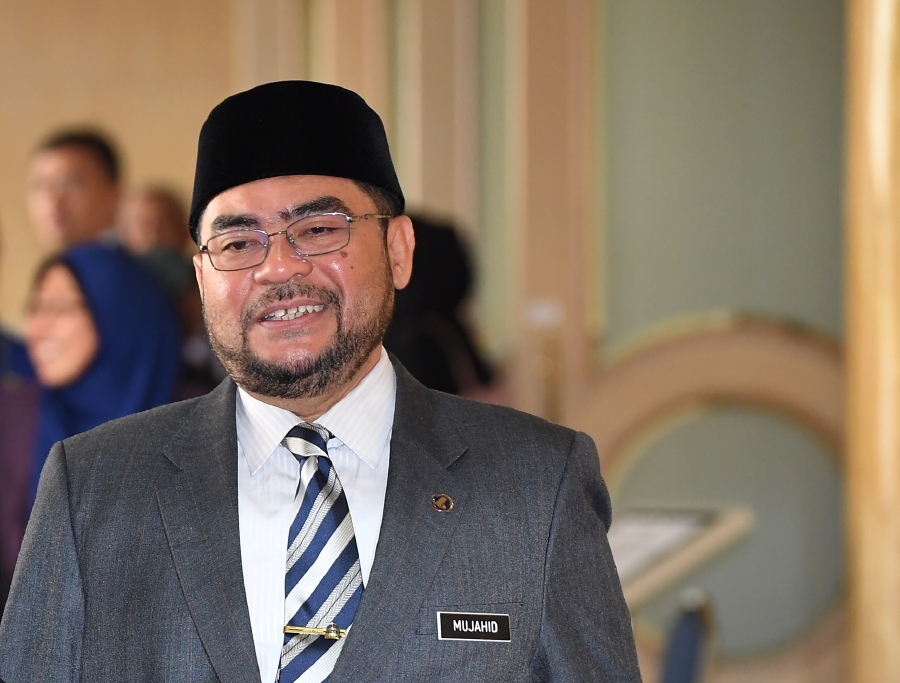 Minister in the Prime Minister’s Department, Datuk Seri Dr Mujahid Yusof Rawa at Putrajaya, today. Bernama Photo