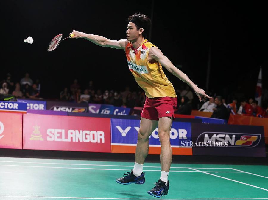 Lee Zii Jia will need to refine his attack to overcome the ultra-defensive Kodai Naraoka if he hopes to extend his impressive streak at the All-England. - NSTP/SAIFULLIZAN TAMADI