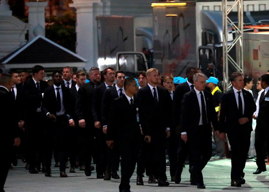 Image result for Leicester City footballers pay last respects to Vichai in Bangkok