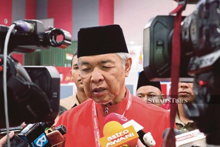 Ahmad Zahid said he welcomed the Paktatan Harapan-led Selangor government’s decision to include Barisan Nasional  and Umno assemblymen as  part of the state government. - NSTP/MUHAMAD LOKMAN KHAIRI.