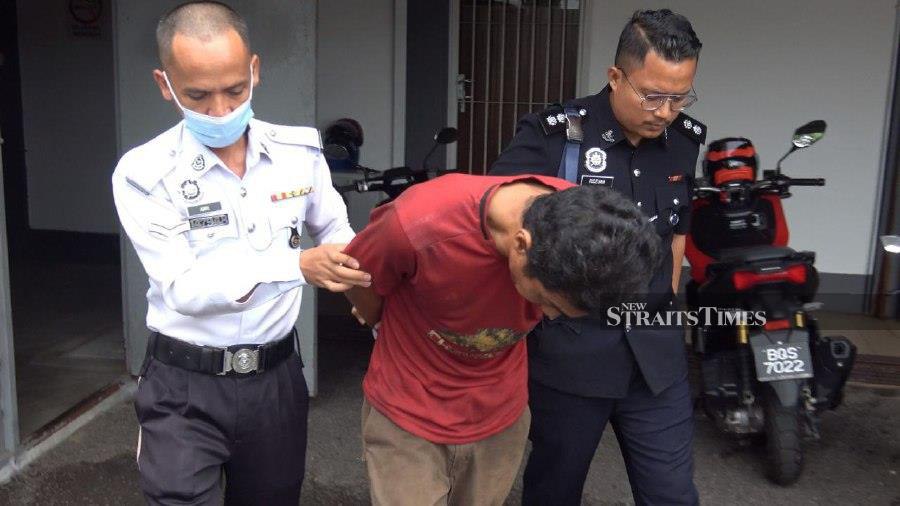 Lorry driver in fatal crash remanded for four days | New Straits Times ...