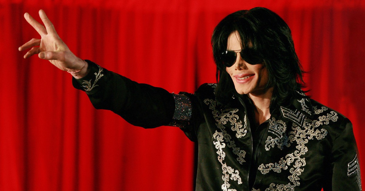 Louis Vuitton pulls Michael Jackson-themed items from collection By Reuters