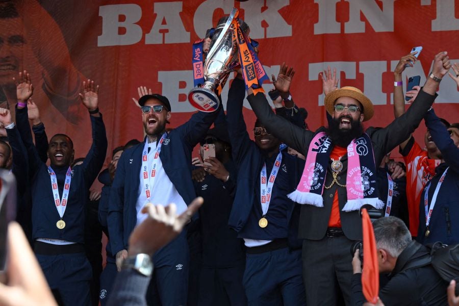 Luton promoted to Premier League after playoff win over Coventry