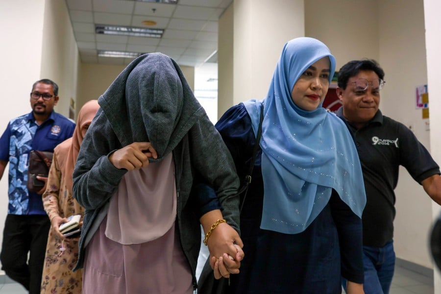 Terengganu Syariah High Court Senior Judge Rosdi Harun meted out the punishment on Nurfifi Amira Nawi, 37, who pleaded guilty to the offence. BERNAMA PIC