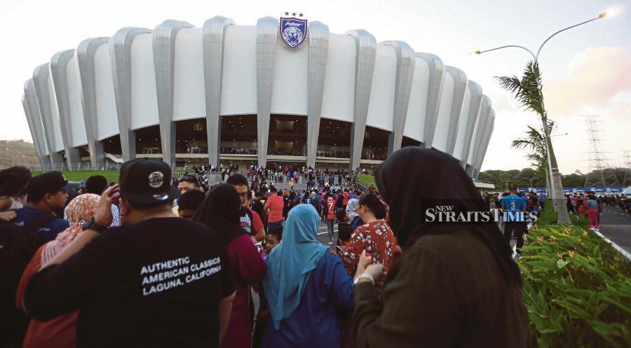 The newly-built Sultan Ibrahim Stadium officially opened its doors in a grand ceremony in Iskandar Puteri on Saturday. PIC BY MOHD AZREN JAMALUDIN 