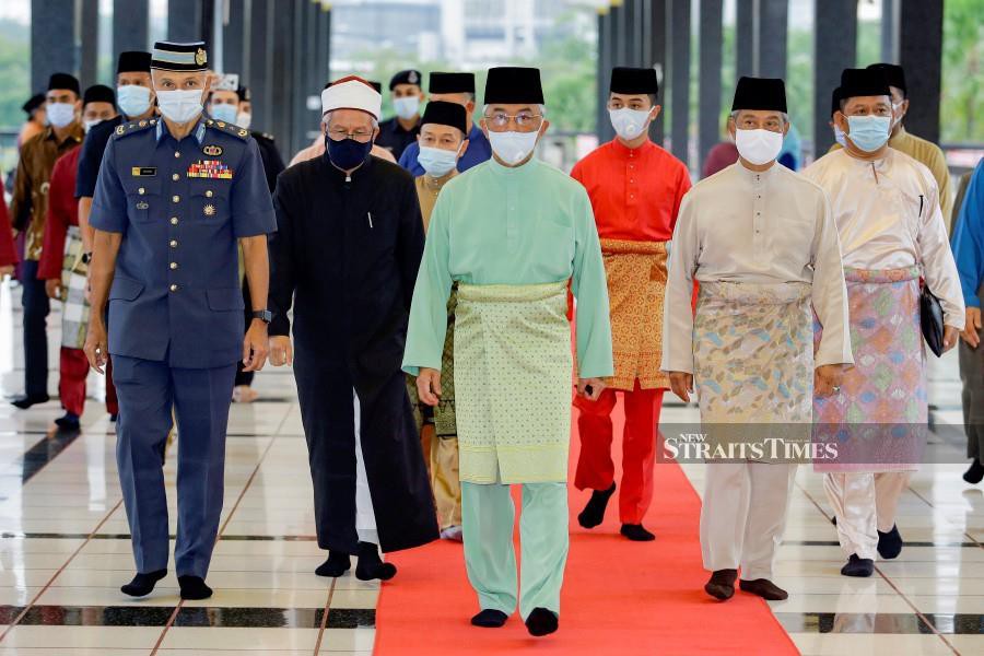 King, Queen attend national-level Maal Hijrah celebrations | New ...