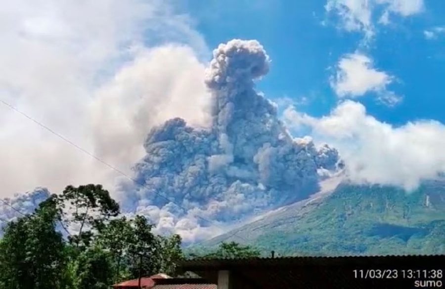 On December 3, Mount Marapi, the most active volcano on the island of Sumatra, erupted at 2.54 pm (local time) causing ash rain in the Agam district of West Sumatra and authorities have advised people to wear face masks.- Pic credit Reuters