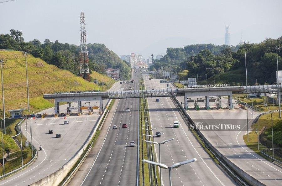 Prime Minister Datuk Seri Anwar Ibrahim said tolls in Kuala Lumpur can be renegotiated when the country’s finances are stronger. - NSTP file pic