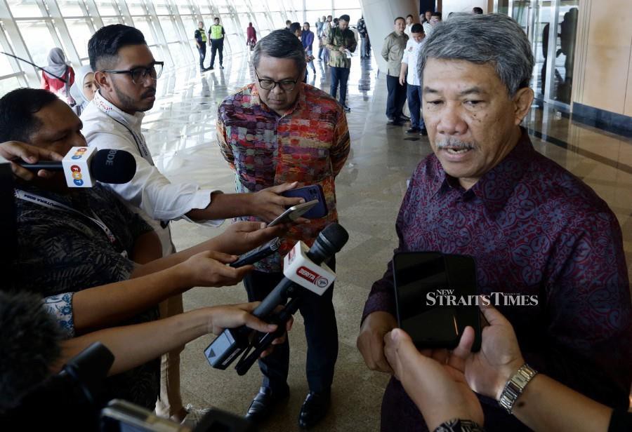 Foreign Minister Datuk Seri Mohamad Hasan says the Bumiputera Economic Transformation policy is not meant to replace the New Economic Policy. NSTP/MOHD FADLI HAMZAH