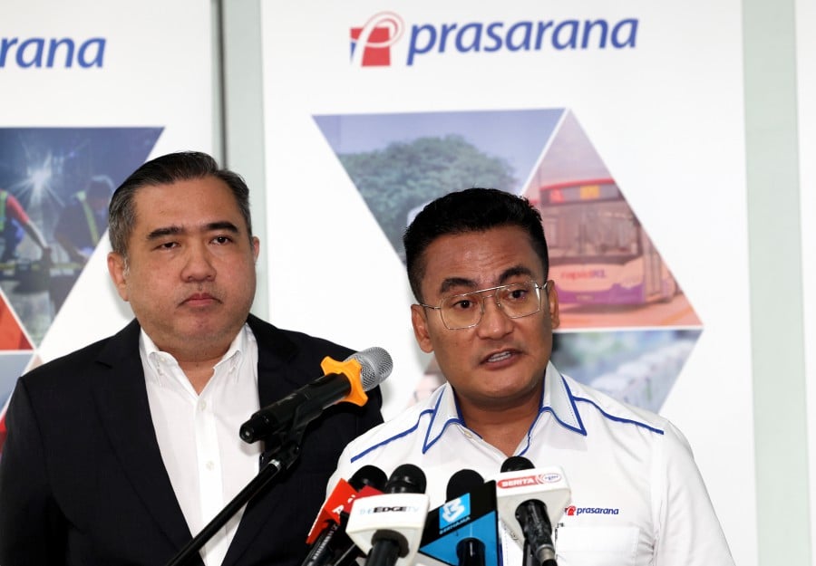 Prasarana Malaysia Bhd chief executive officer Mohd Azharuddin Mat Sah said the Ampang Line has sets of newer fleets with spare parts which are easier to find. BERNAMA PIC