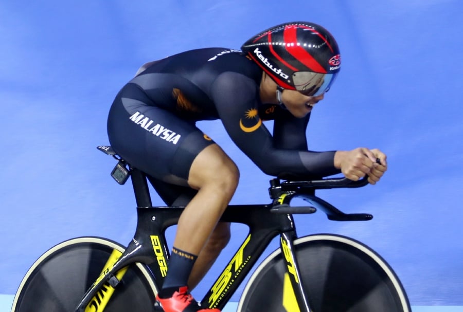 (FIle Photo) Buoyed by support from national record holder Rizal Tisin, Selangor track rider Fadhil Zonis had no difficulty clinching the men's 1km time trial gold at the Perak Malaysia Games today.