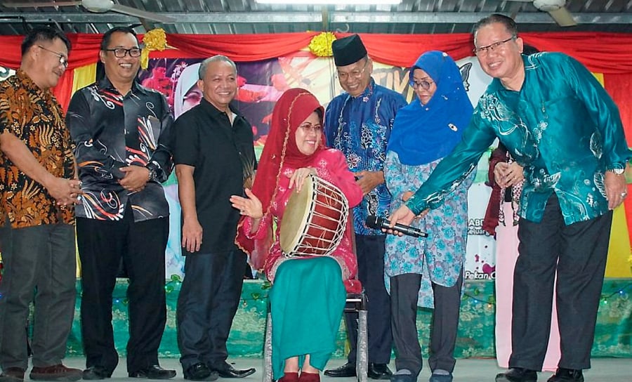 Keeping Sarawaks Bermukun Culture Alive New Straits Times Malaysia