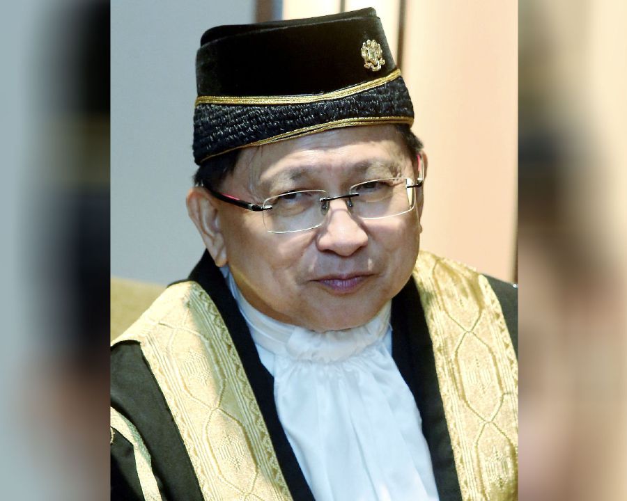 Malanjum, 65, was appointed to the job after former Chief Justice Tun Md Raus Sharif submitted his letter of resignation to vacate his position, which will come into effect on July 31. 