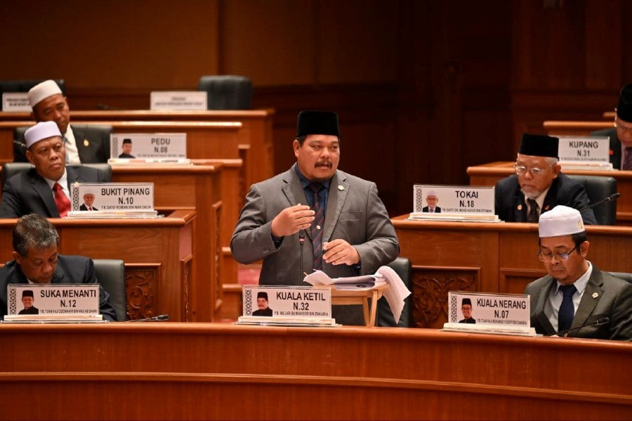State Housing, Local Government, and Health Committee chairman Major (R) Mansor Zakaria said the state government will not approve new licences for massage parlours to combat immoral activities in Kedah.- Courtesy pic