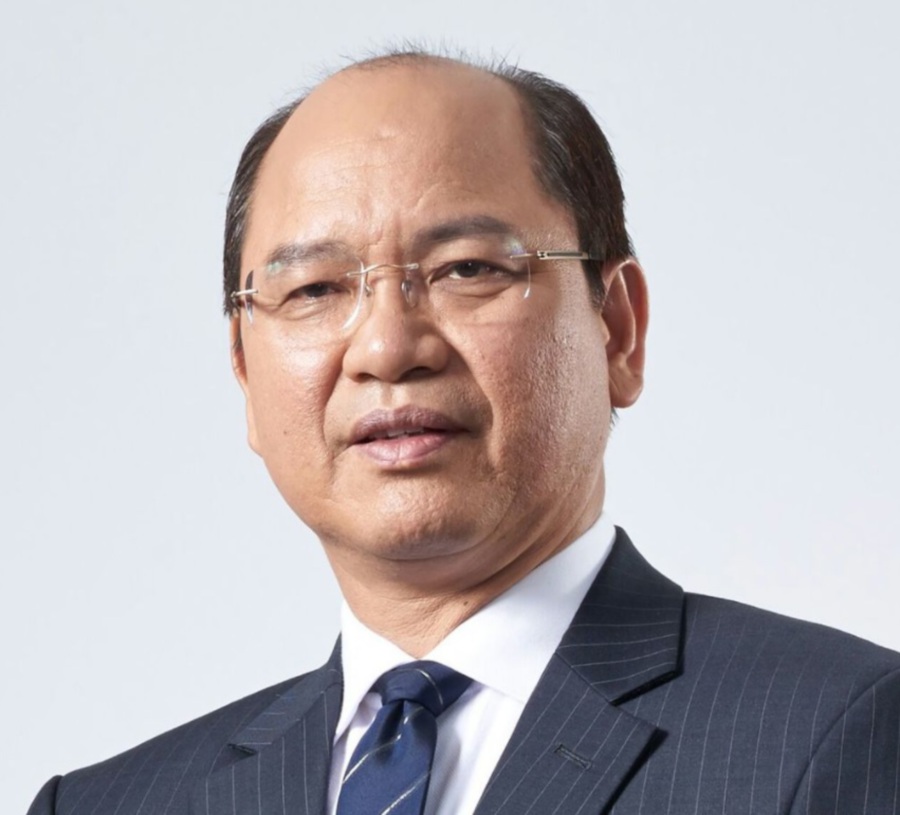 Malaysians must be aware that science and technology is the foundation and the backbone behind the rise of the Fourth Industrial Revolution (4IR) said Datuk Wilfred Marius Tangau. FILE PIC