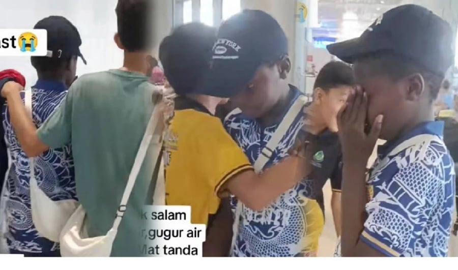  After living in Malaysia for three years, Muhammad Alamin Abu Bakar, known lovingly as Mat, embarked on an emotional journey back to Nigeria last Friday.