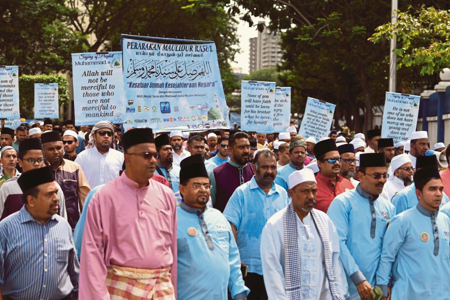 Religious talk, parade held in conjunction with Maulidur Rasul 