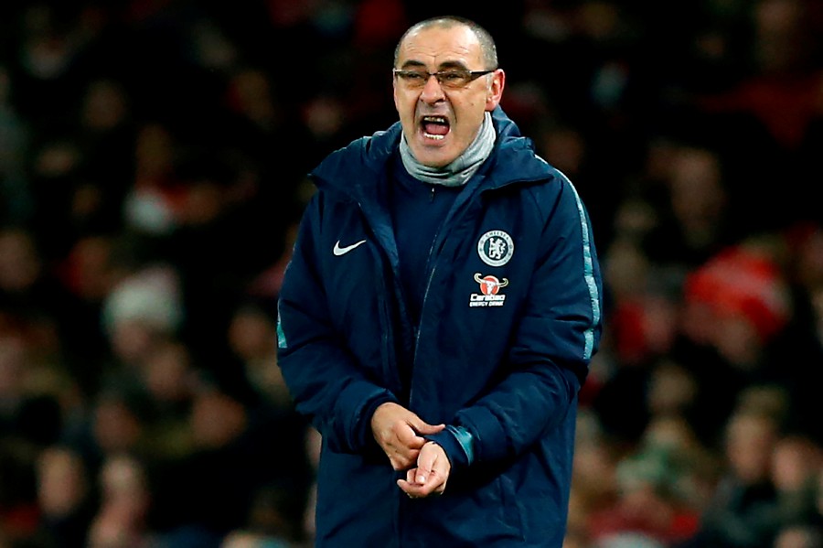 'Extremely angry' Sarri slams mentally weak Chelsea after Arsenal loss | New Straits Times ...