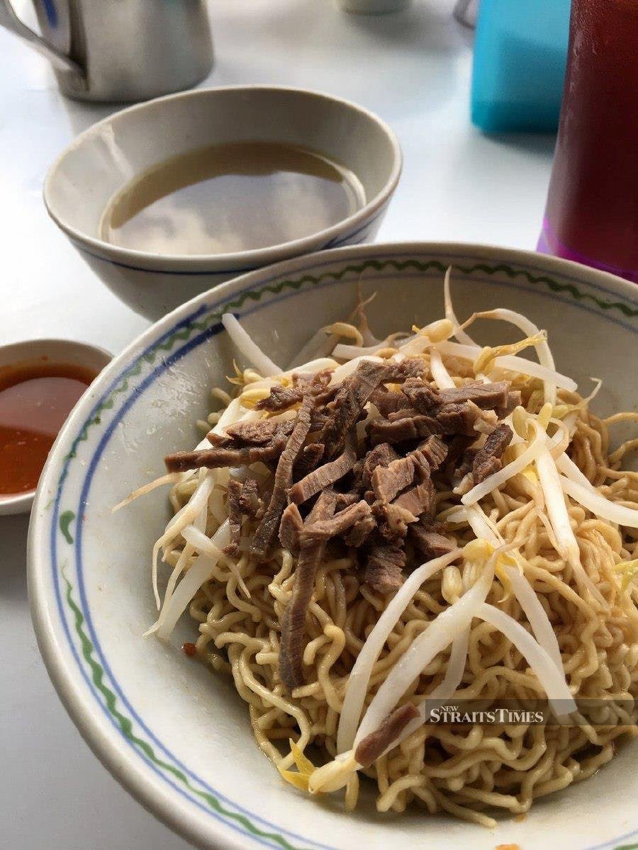 JOM EAT: Kolok Mee, Food of Sarawak