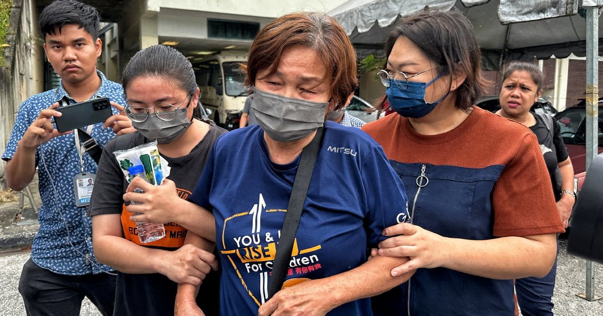 Batang Kali landslide: Mother's heartbreak as she claims four dead ...