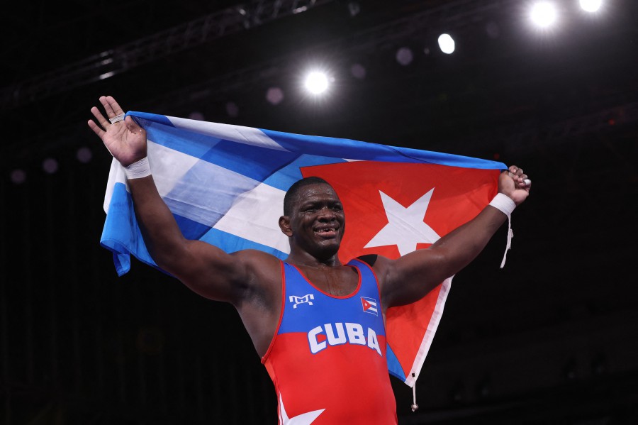 Cuba's Lopez Wins Fourth Olympic Wrestling Gold | New Straits Times ...