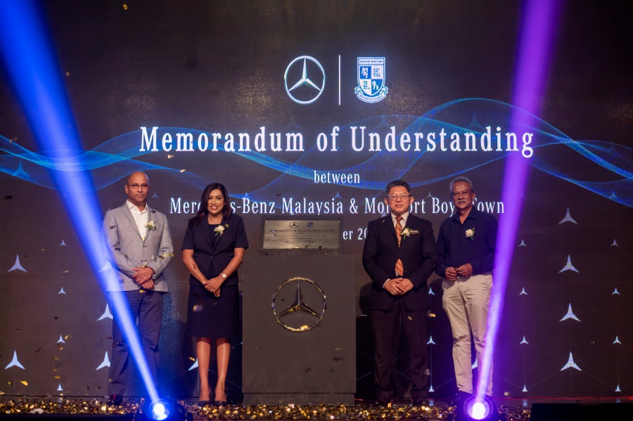 MBM president, chief executive officer, and South East Asia II region head Sagree Sardien (second from left) said this collaboration will expose students to social and organizational competencies which will drive service excellence the Mercedes-Benz way.
